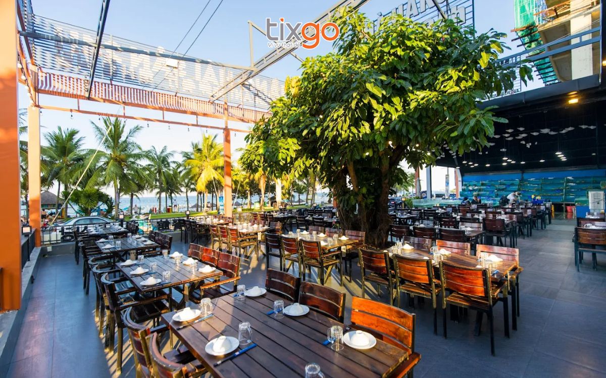quán hải sản ngon ở mỹ khê đà nẵng Nhà hàng Hải sản 24H là quán hải sản ngon ở Mỹ Khê Đà Nẵng view đẹp