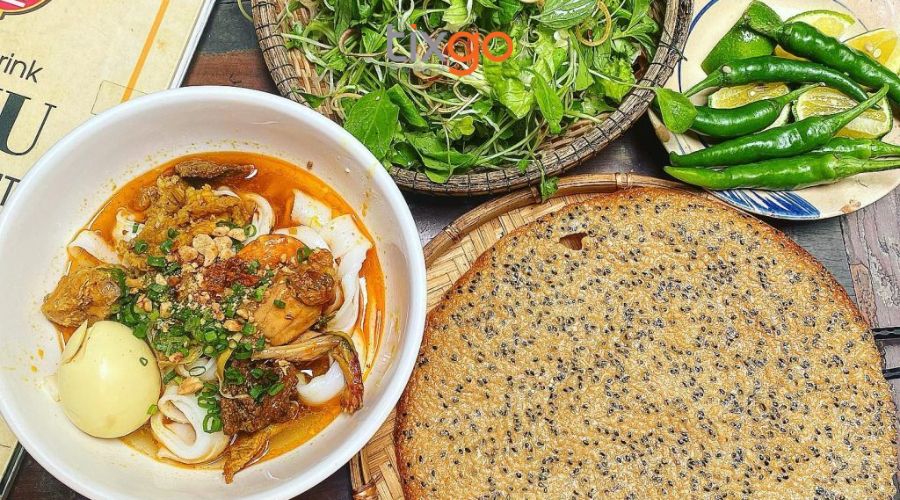 Quán mì quảng ngon ở Đà Nẵng: Mì quảng bà Mua 