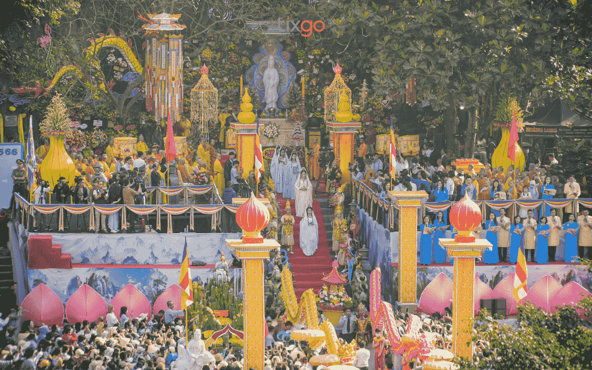 Đi Đà Nẵng tháng nào đẹp nhất? lễ hội mùa xuân