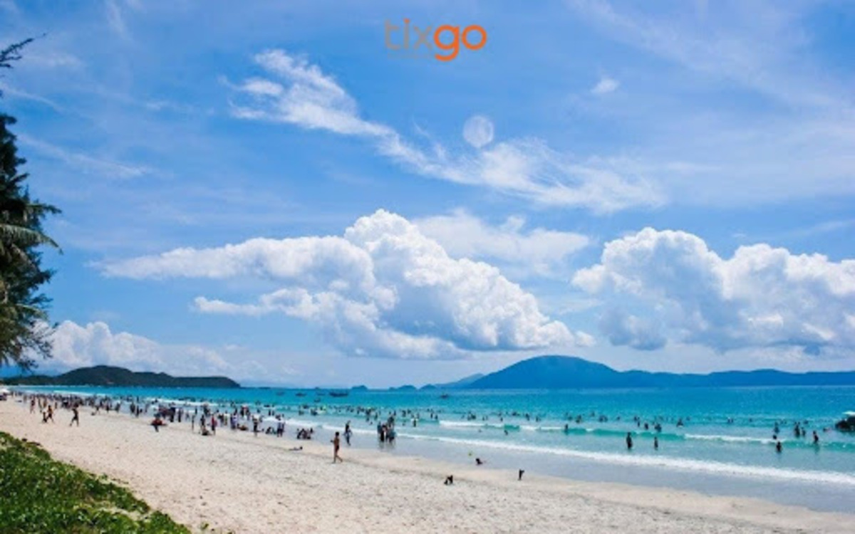 Bãi biển Mỹ Khê xinh đẹp