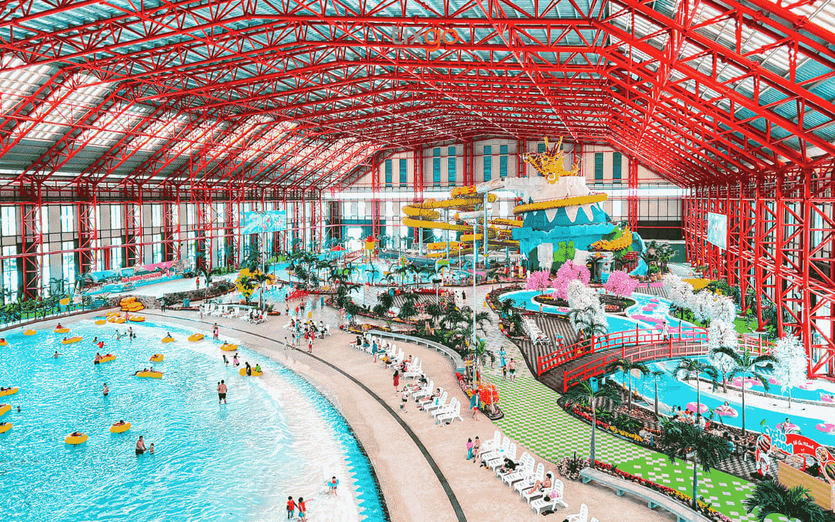 Du lịch Đà Nẵng tháng 6 trải nghiệm công viên nước sôi động