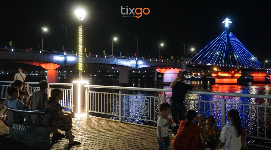 Lịch cầu quay Sông Hàn: Lưu ý các kinh nghiệm khi đi xem