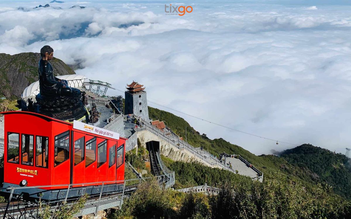 mua vé tàu hoả leo núi mường hoa