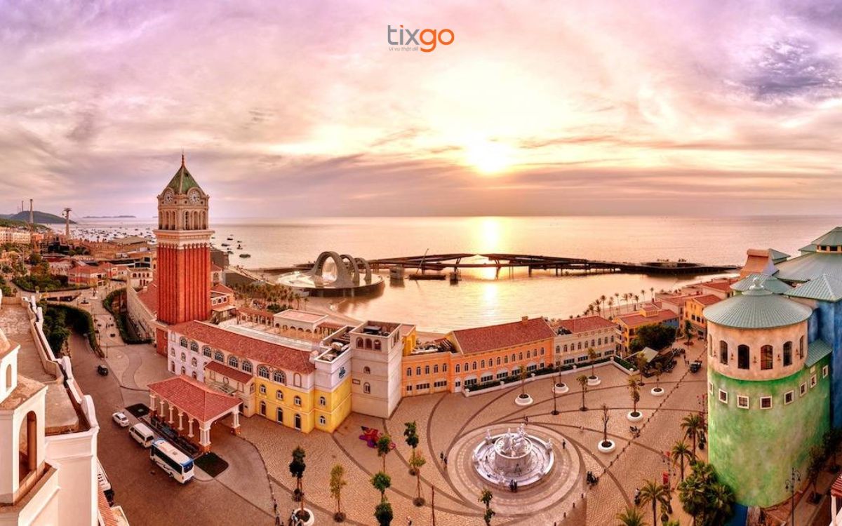 Central Village - nơi diễn ra hoạt động đa dạng