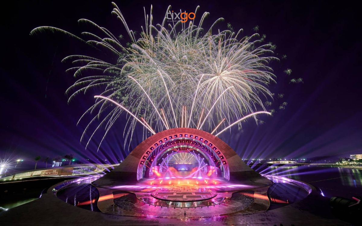 Kiss Of The Sea Show - diễn thực cảnh đa phương tiện, công nghệ cao, cốt truyện 