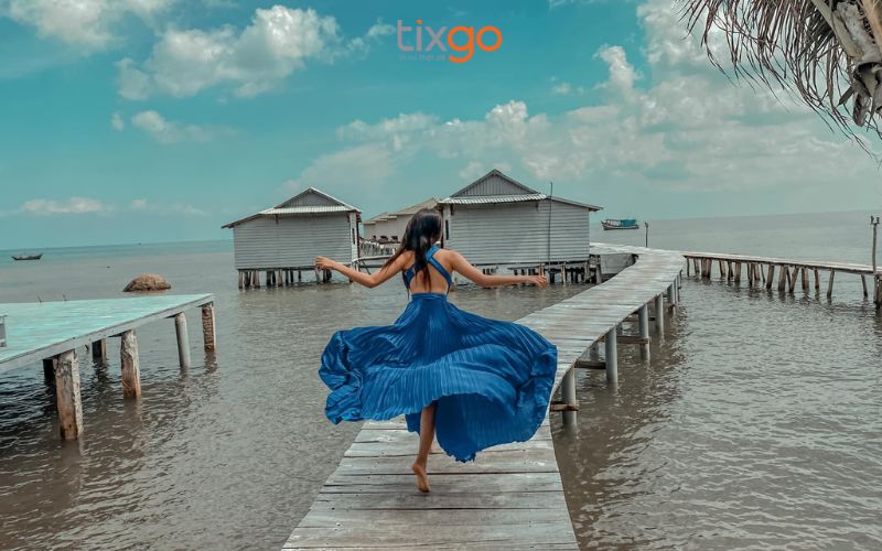 Trang phục đi Phú Quốc thướt tha 