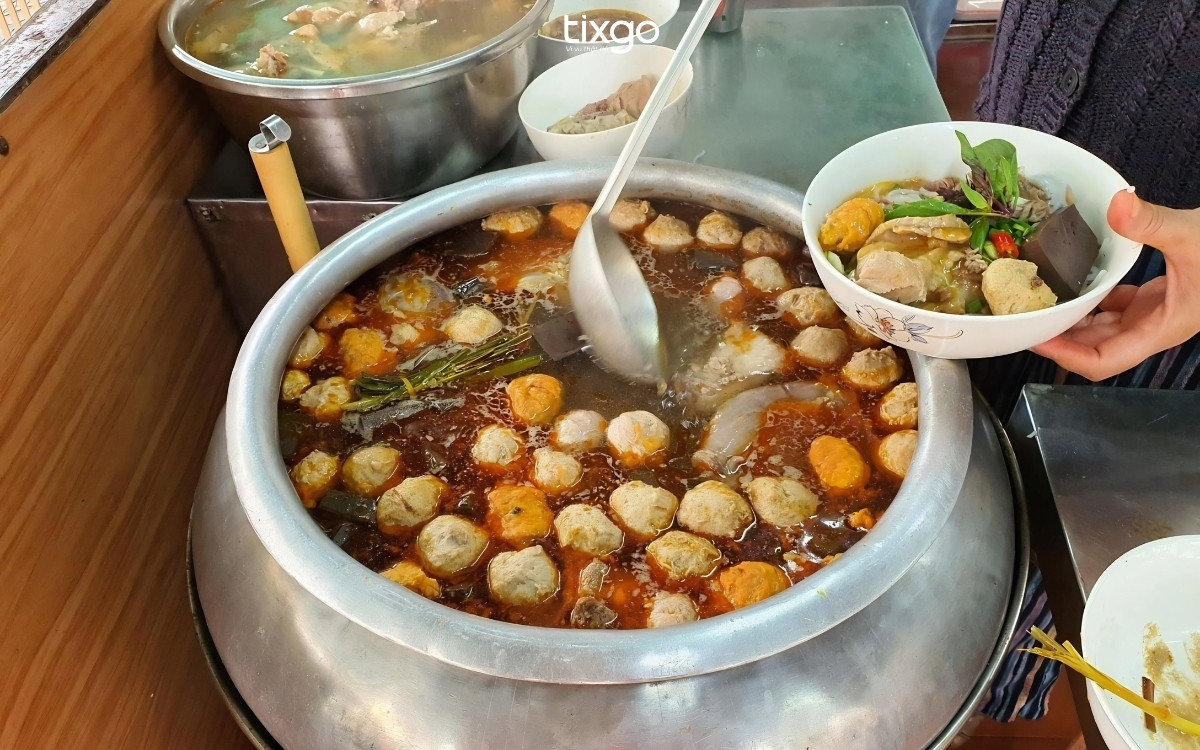 món ăn đặc sản huế món ăn đặc sản huế