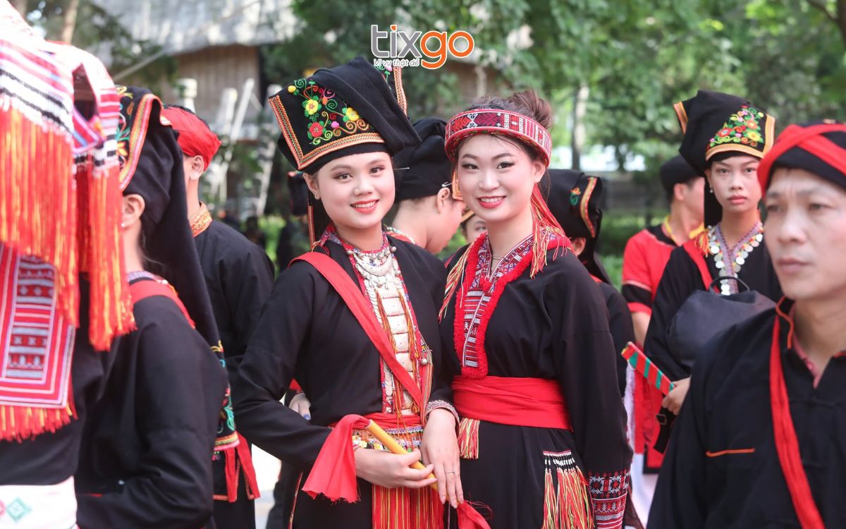 trang phục dân tộc sapa trang phục dân tộc sapa