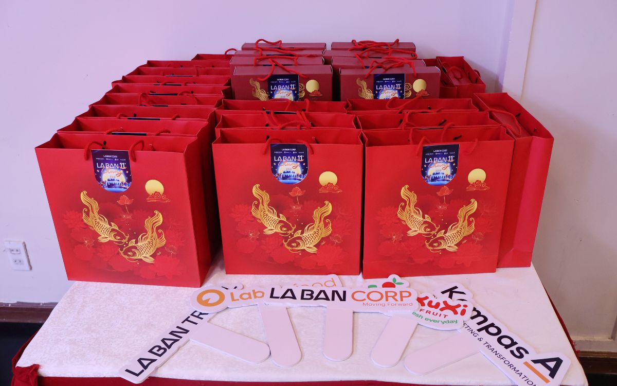 la bàn corp kỷ niệm 11 năm sinh nhật la bàn corp kỷ niệm 11 năm sinh nhật