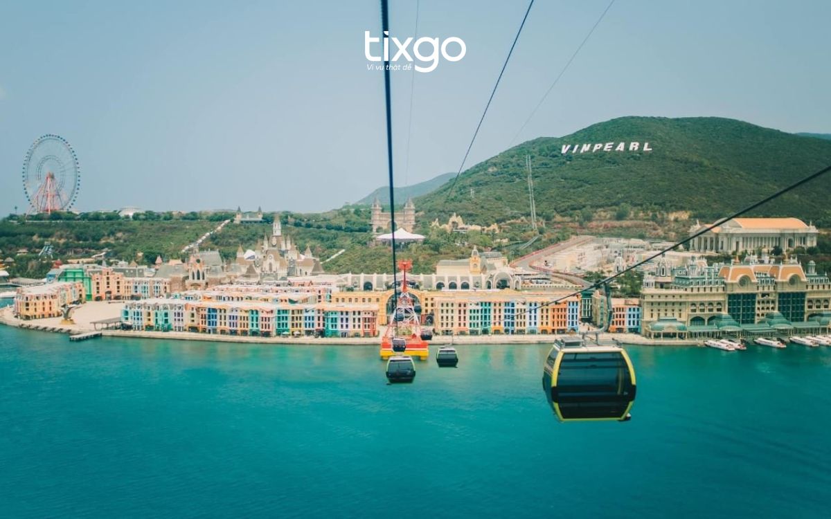 Di chuyển bằng cáp treo Vinwonders Nha Trang chỉ mất 8 - 10 phút cáp treo vinwonders nha trang