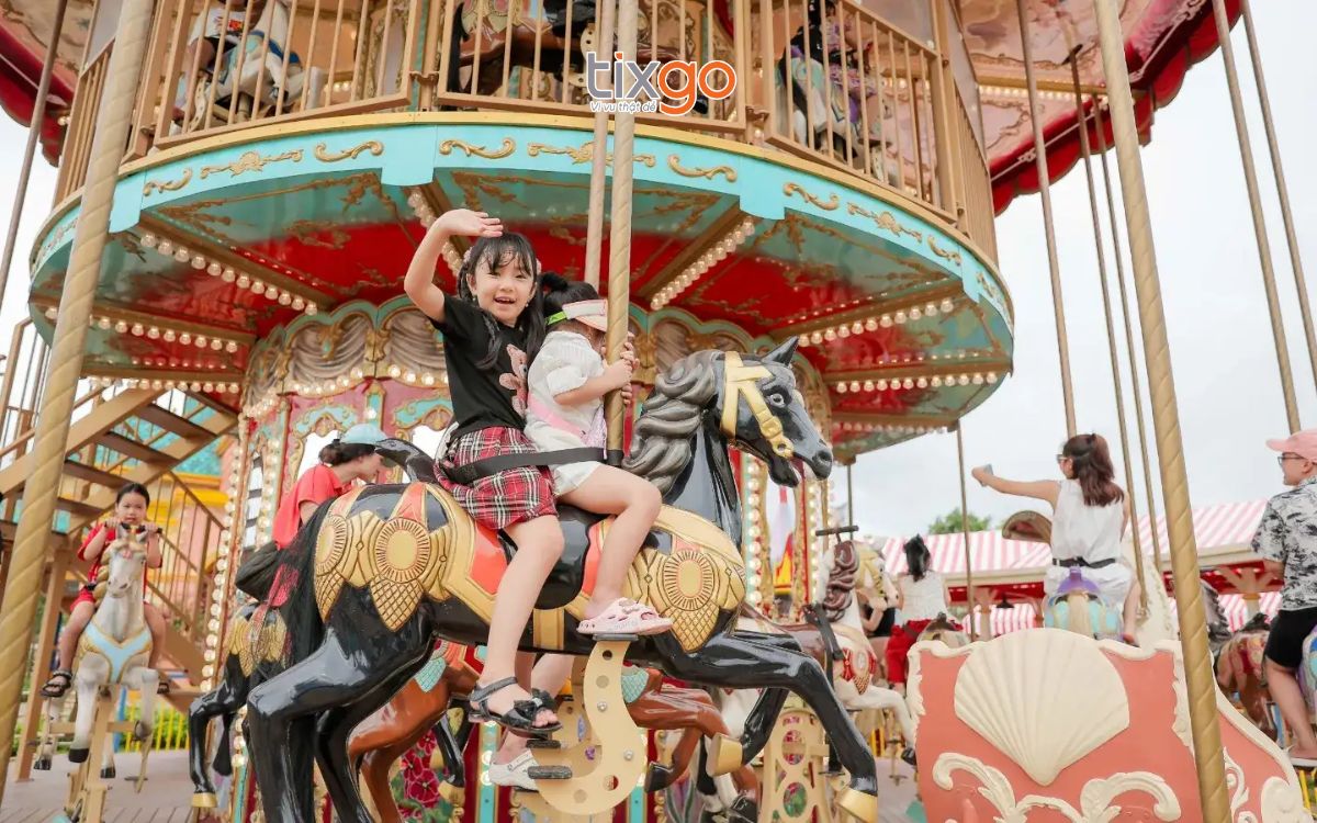 Thế giới thần tiên với 13 trò chơi ngoài trời cùng khu vui chơi trong nhà