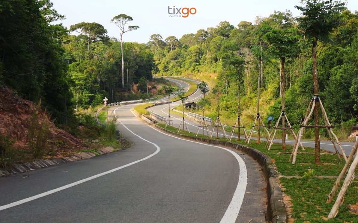 Cung đường di chuyển lên Vườn Quốc gia Phú Quốc Cung đường di chuyển lên Vườn Quốc gia Phú Quốc